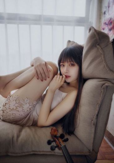 年轻的母亲播放