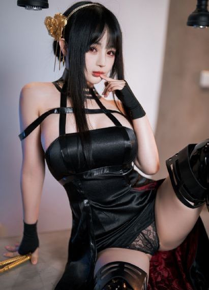免费观看女富婆与穷小子电视剧