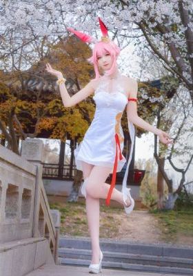 和僧侣交合的