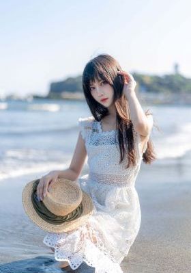 女大学生的沙龙